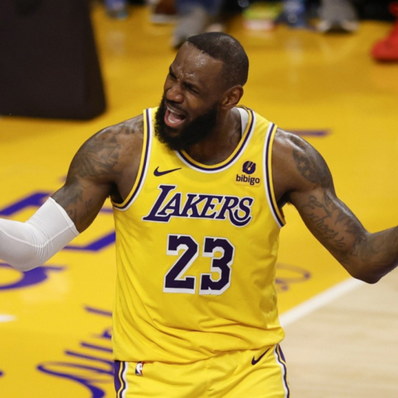 Lebron posle poraza: "Nisam taj koga bi trebalo da pitate" VIDEO