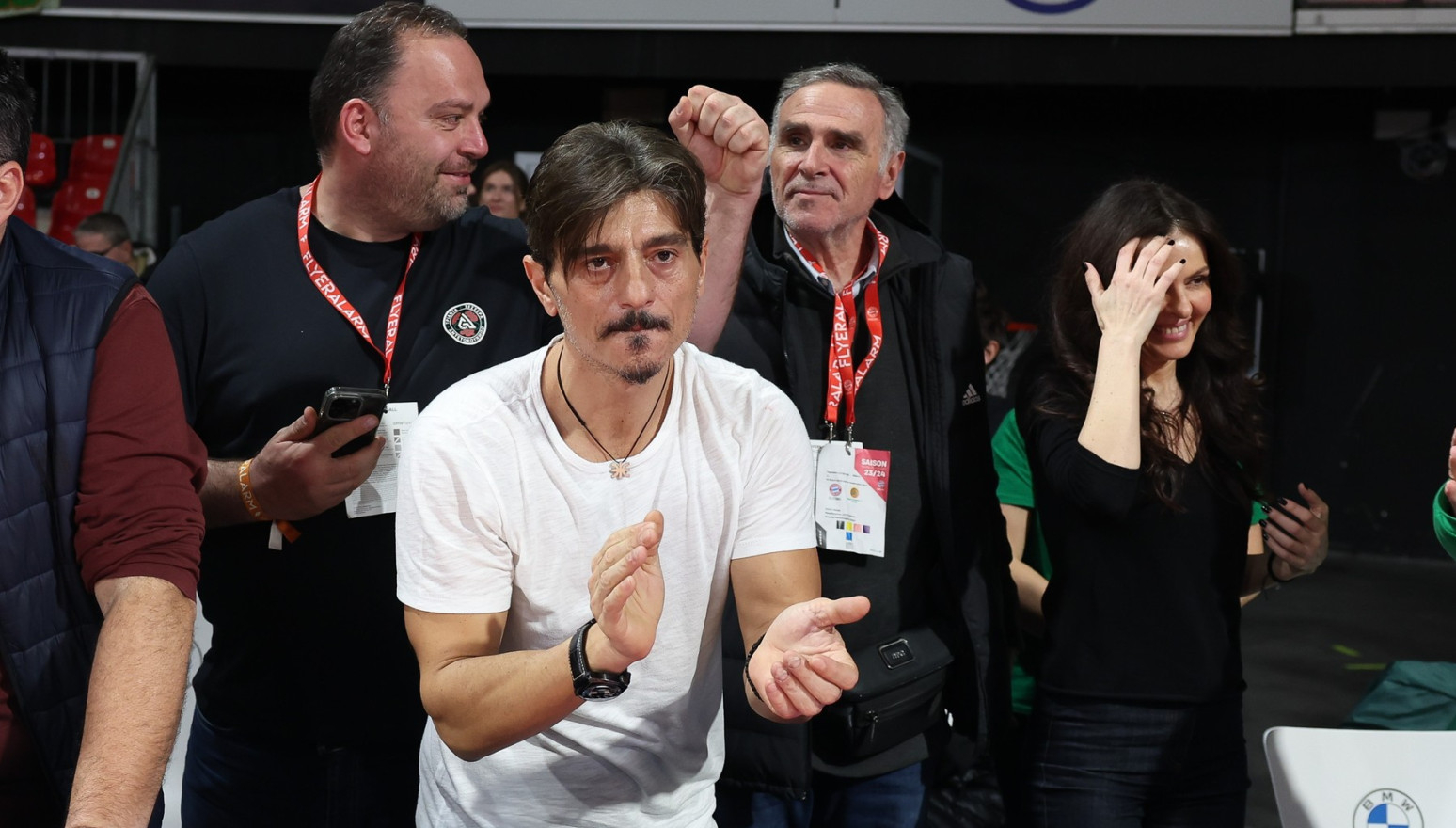 Vlasnik PAO je "MVP" runde Evrolige – skakao, urlao, pretio sa cigaretom u ustima VIDEO