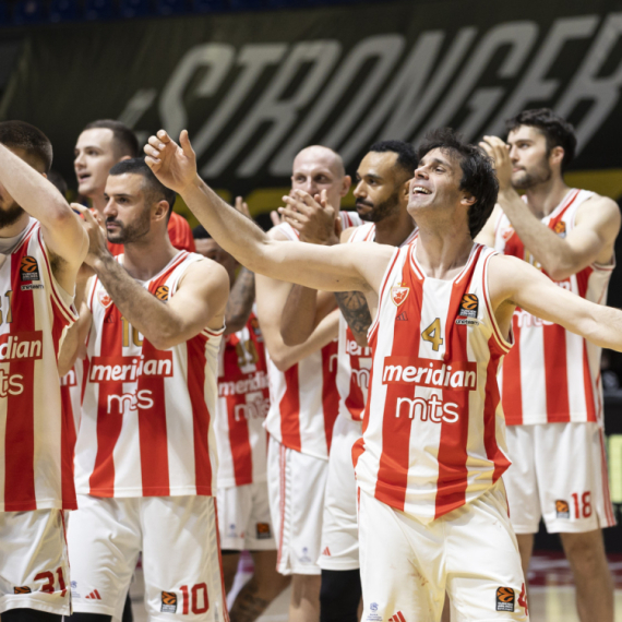 Zvezda zove navijače – besplatno u "Pionir"