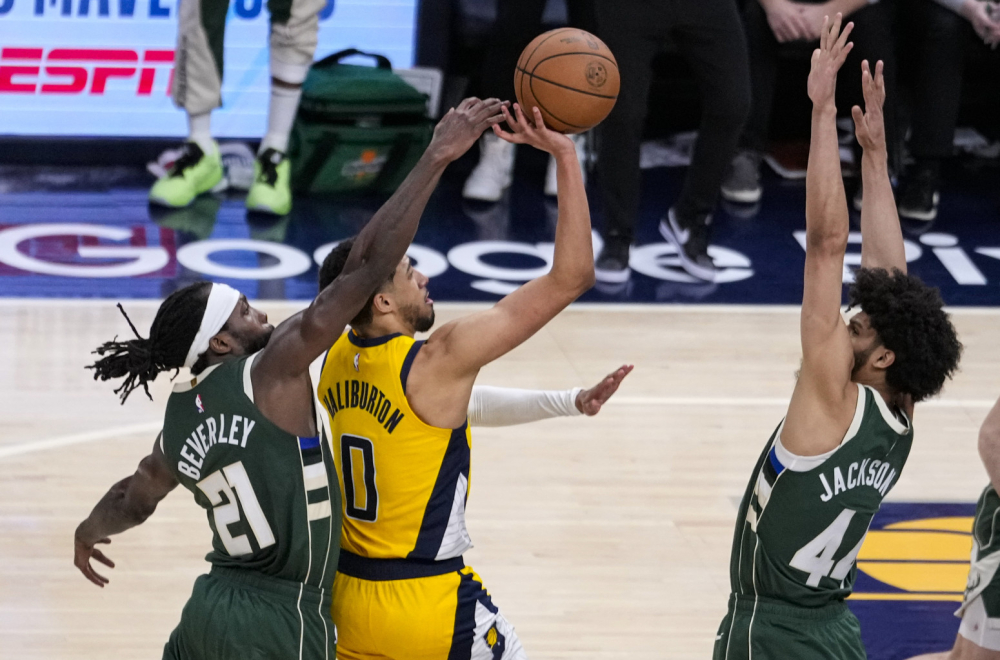 "Ludnica" u Indijani – pljuštalo u produžetku, Milvoki pao bez Janisa VIDEO