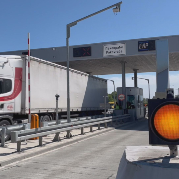 Počinje praznična saobraćajna euforija: Očekuju se gužve na auto-putu Miloš Veliki FOTO