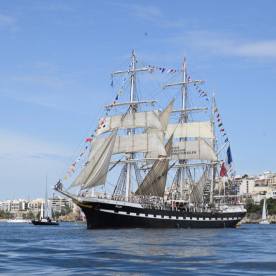 Olimpijski plamen krenuo iz Grčke – jedrenjakom vršnjakom atinskih Igara 1896