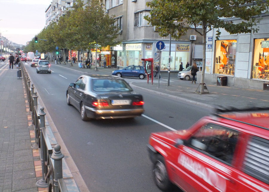 Istraživanje: Srbi u proseku prelaze najmanje kilometara u Evropi vozeći jedan auto!