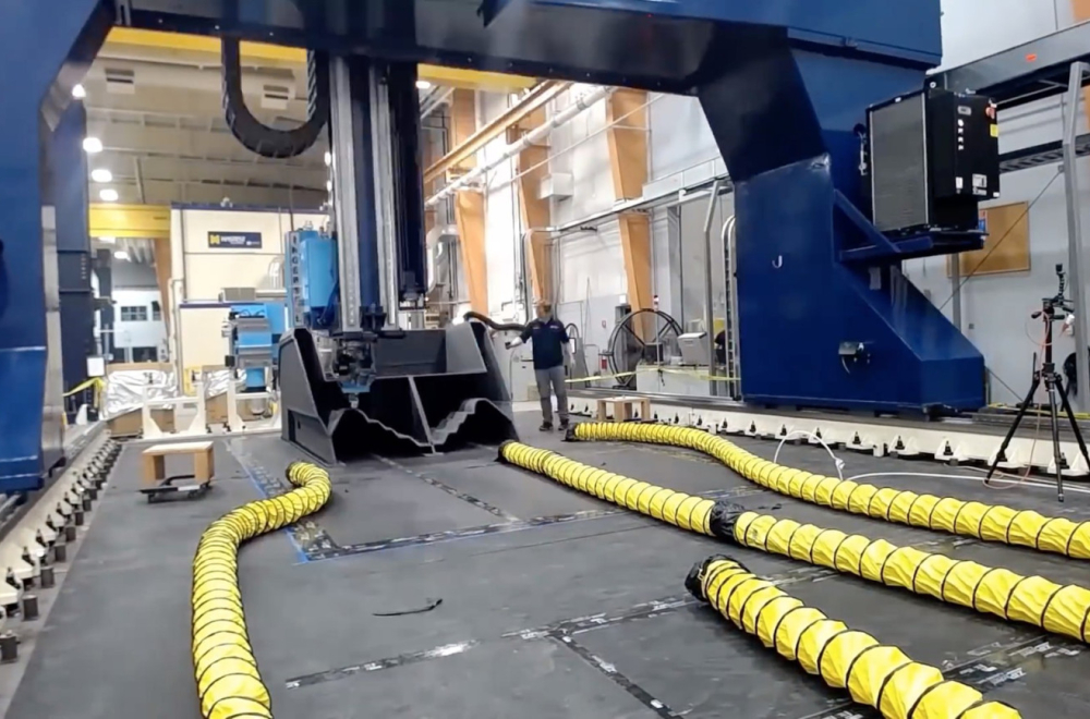 Ovo je najveći 3D štampač na svetu: Napravi celu kuću za 80 sati VIDEO