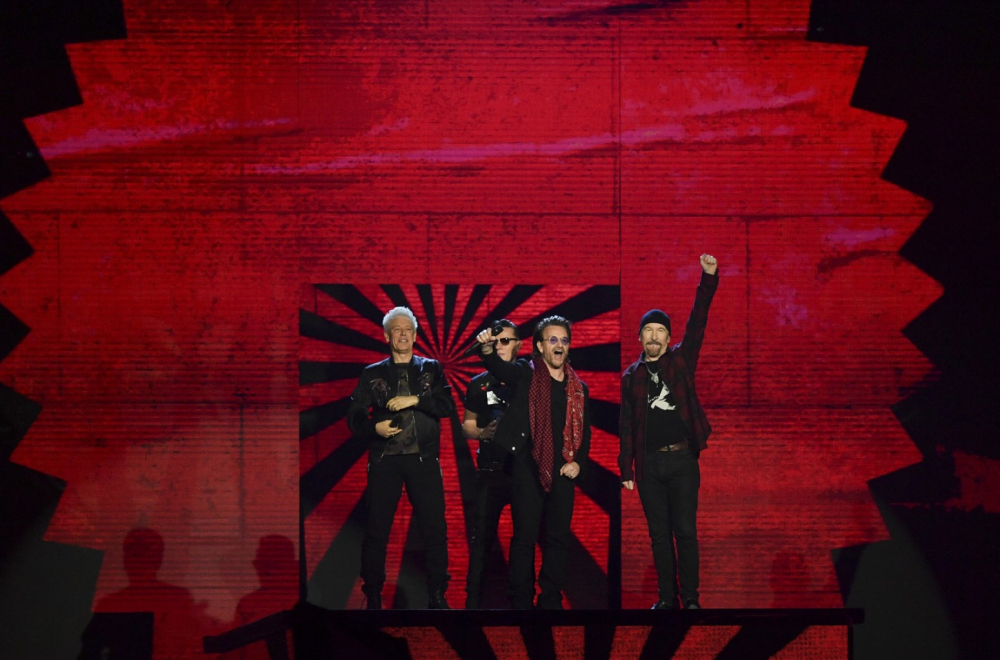 Poznati muzičar se razvodi posle 10 godina braka: "Nastavićemo da budemo najbolji mogući roditelji"