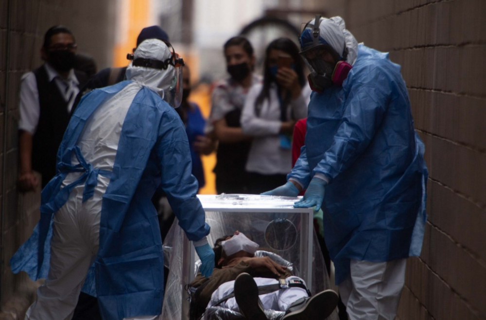 Prevrnuo se autobus pun ljudi: Poginulo najmanje 14 osoba