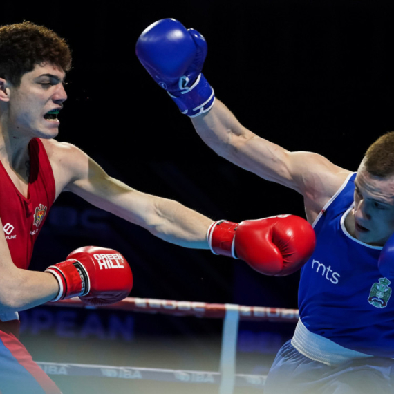 Predsednik Srbije čestitao bokserima osvajanje medalja na Evropskom prvenstvu