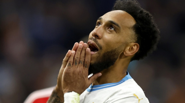 Marsej uz dosta muke prekinuo post