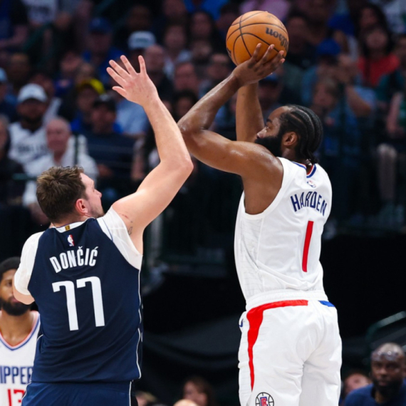 Dalas preokrenuo -31, ali ipak izgubio – tripl-dabl nervoznog Dončića