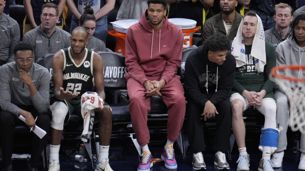 Fale Janis i Lilard – Baksi pred ispadanjem VIDEO