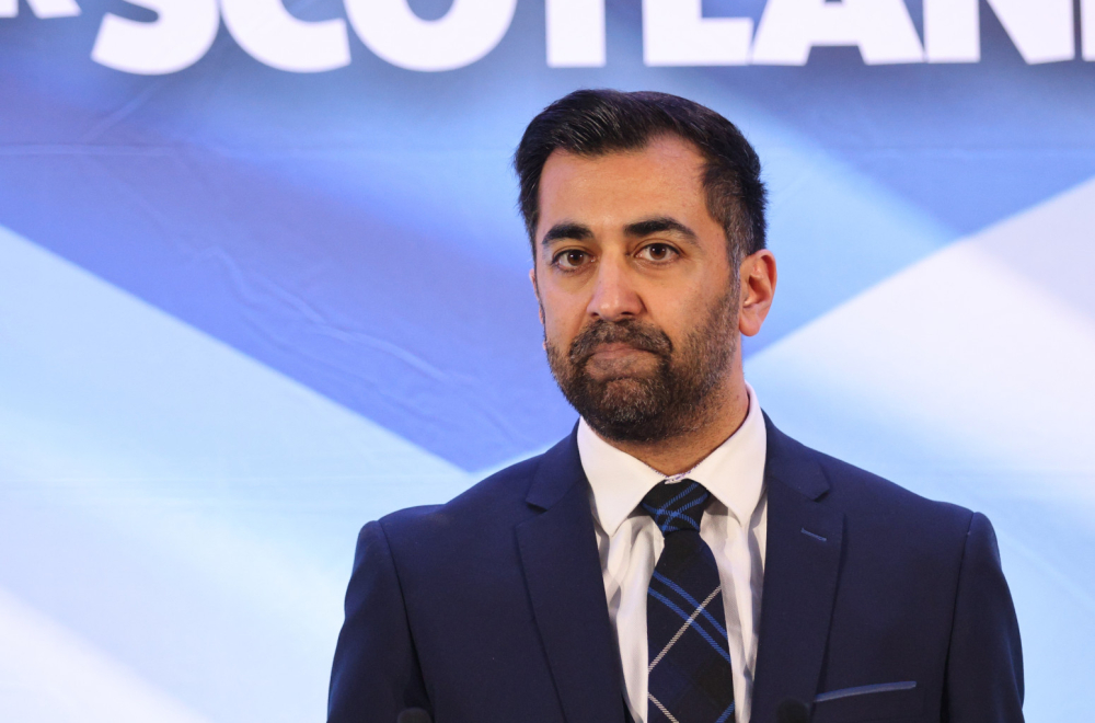 Premijer podneo ostavku