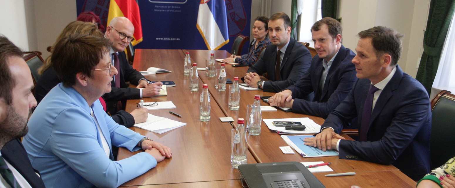 Mali predstavio Lips ekonomske rezultate i potencijale Srbije za dalja ulaganja