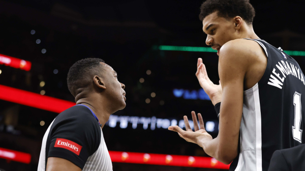 NBA u Parizu: Vembanjama se vraća kući