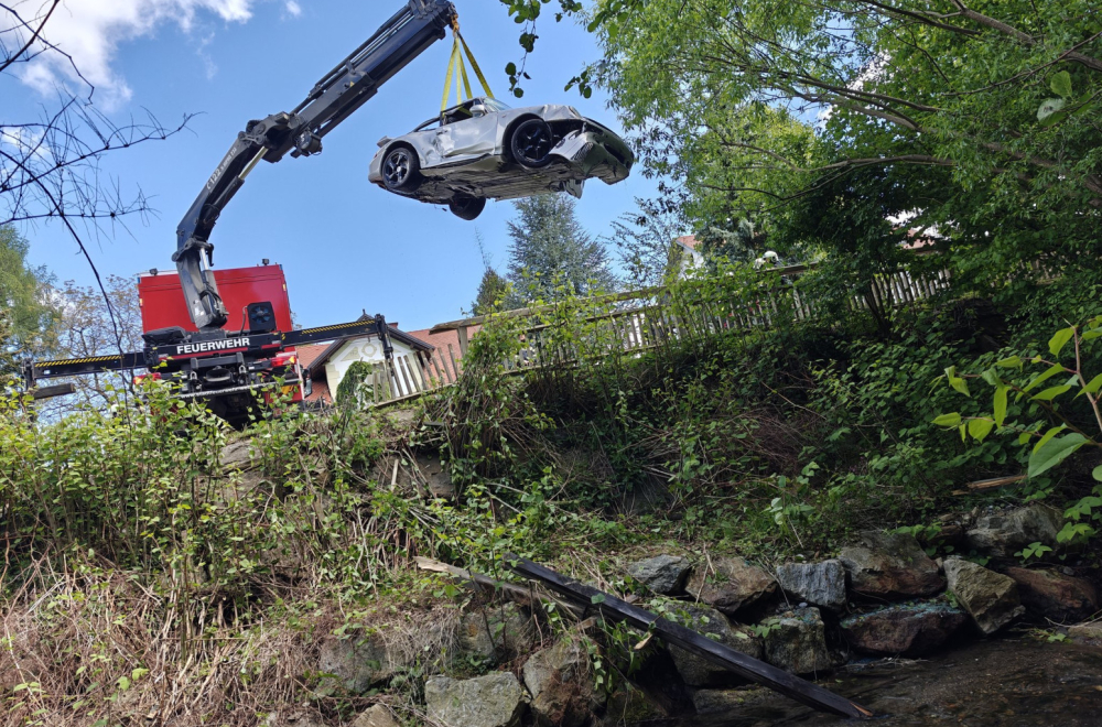 I vlasnici Porschea plaču: Dve priče sa tužnim krajem FOTO