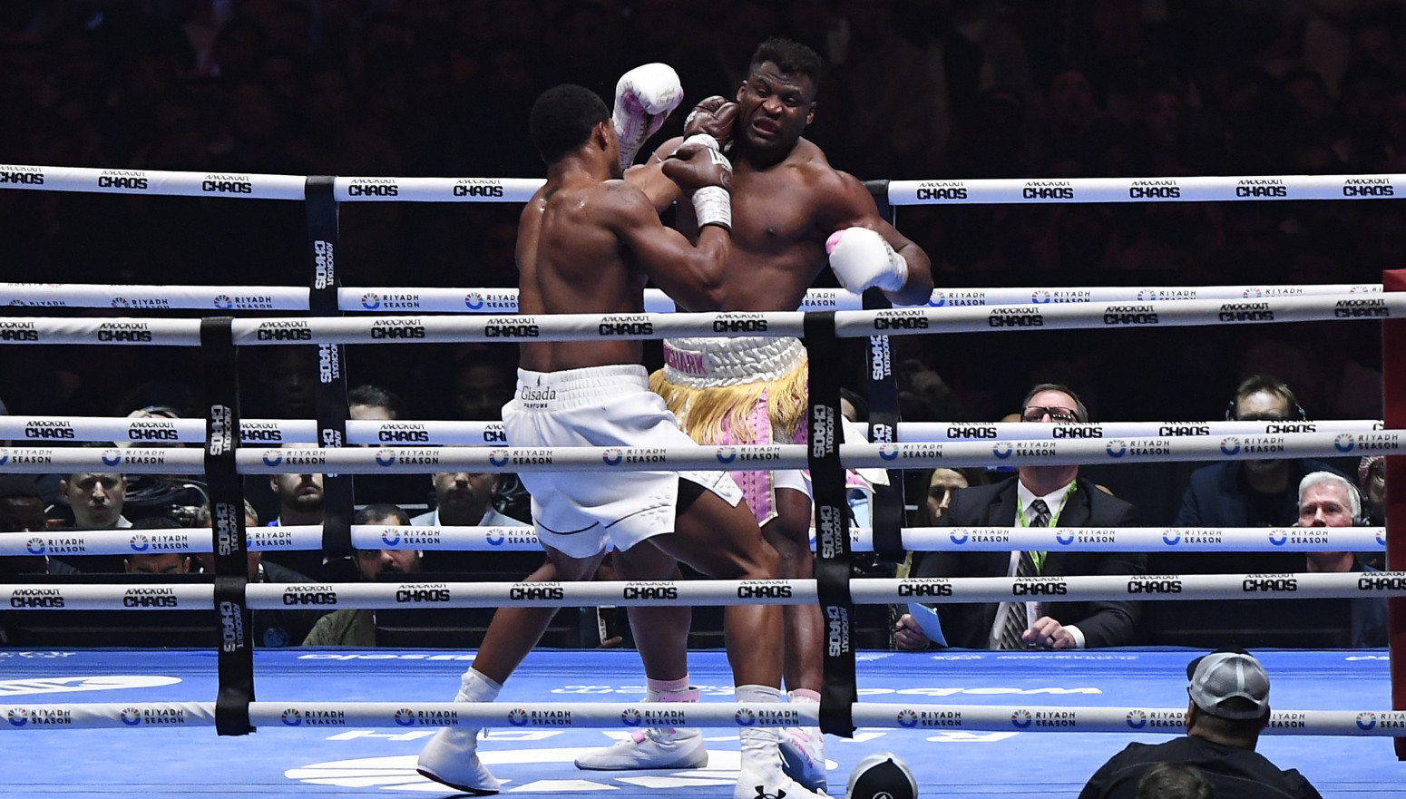 Neopisiva tragedija zadesila UFC šampiona: "Kako živeti s ovim? Molim vas, pomozite mi"