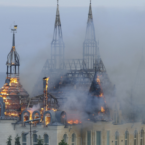 Par sati nakon molbe Zelenskog – udar na Odesu; Desetine povređenih, ima i mrtvih VIDEO