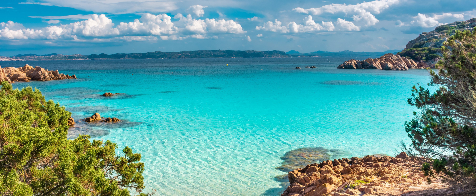U ovom gradu će nudisti moći da se venčaju na plaži: Mlade će nositi samo veo