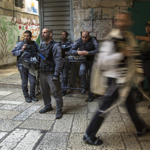 Drama u Jerusalimu: Policajac izboden nožem