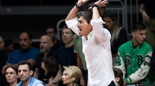 Janakopulos psovao sudiju na srpskom VIDEO