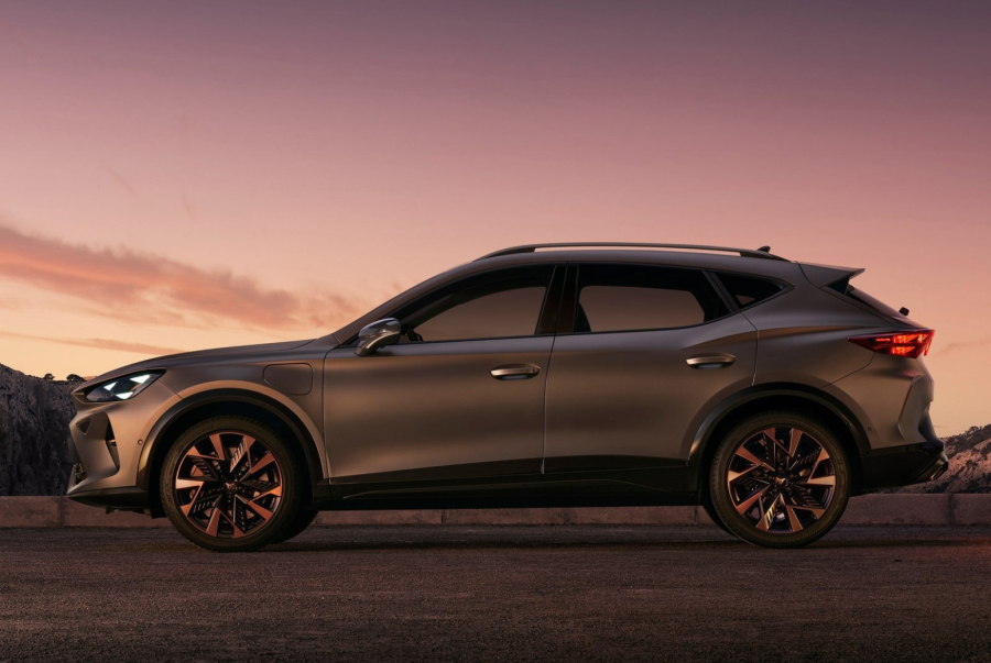 Cupra izmenila Formentor do neprepoznatljivosti FOTO