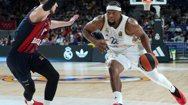 "Metla" za Baskoniju, uzalud 17p Marinkovića – Real prvi do F4!