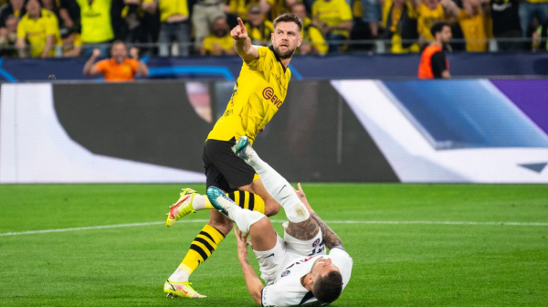 Jedan gol i mnoštvo propuštenih šansi – Dortmund zadovoljniji pred revanš u Parizu