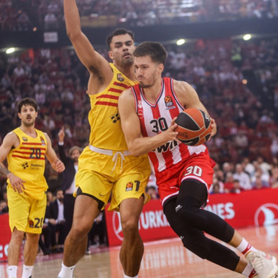 Navijači Olimpijakosa prizivaju 1997. godinu