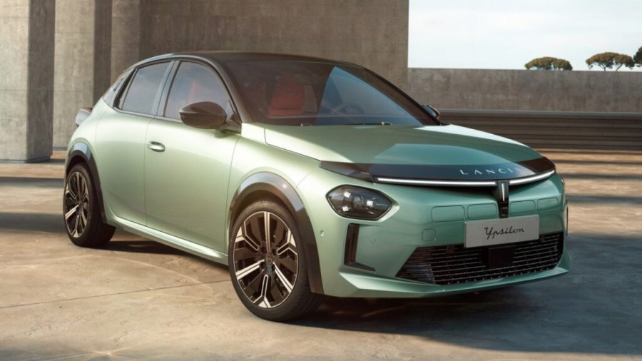 Lancia Ypsilon stigla u prodajne salone, šta se dobija za 25.000 evra FOTO/VIDEO