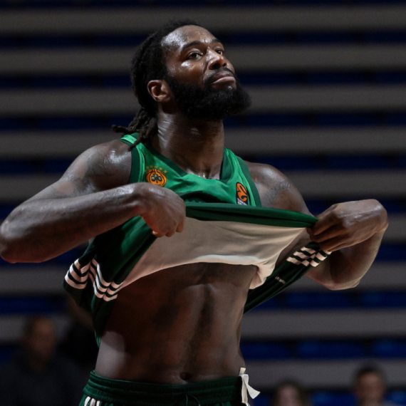 Lesor posle velike pobede otrčao do Željka Obradovića VIDEO