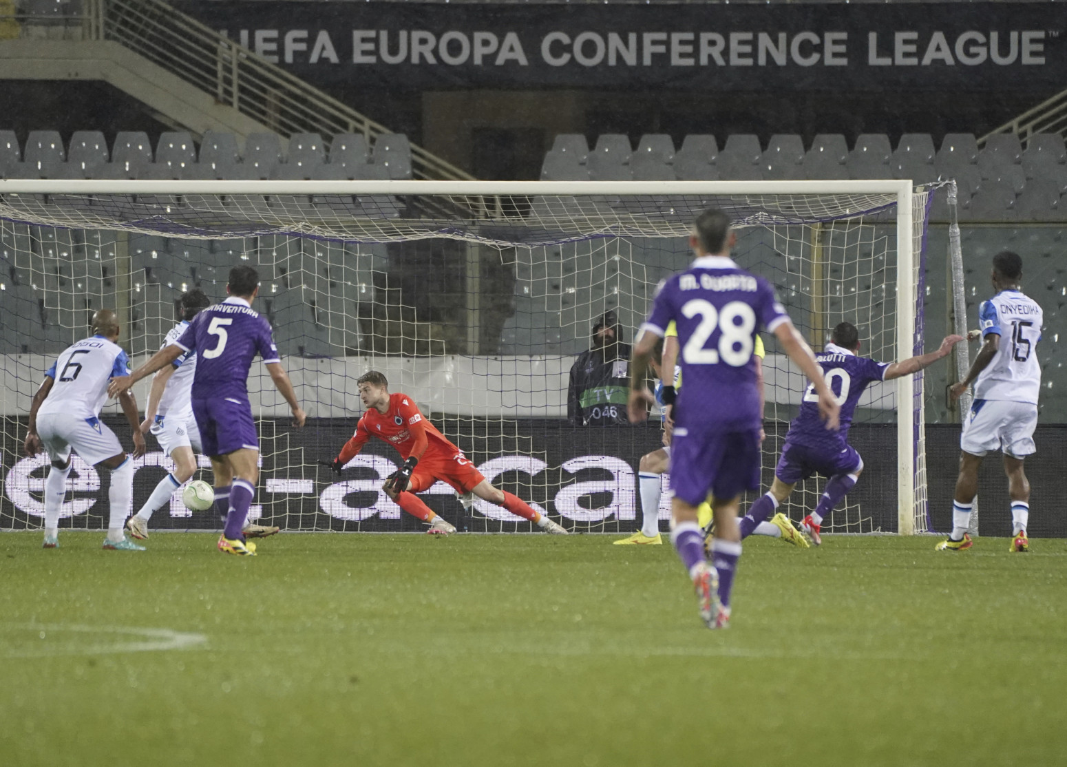 Het-trik El Kabija u istorijskoj pobedi Olimpijakosa, Fiorentina u 91