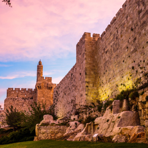 Ovde svako želi da bude: "Sada malo ko dolazi i tužno je" VIDEO