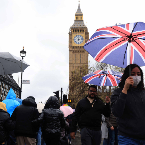 Istorijski gubitak: Obrt u Velikoj Britaniji posle 14 godina