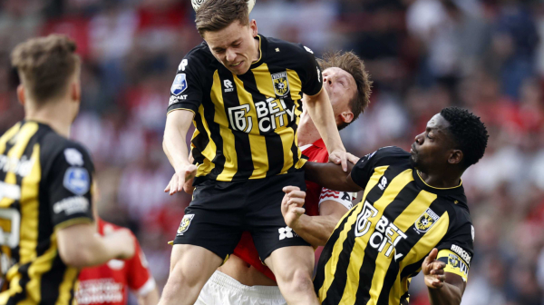 Čelsijeva filijala u dubiozi zbog veza sa Ambramovičem - bivši igrači sakupljaju novac