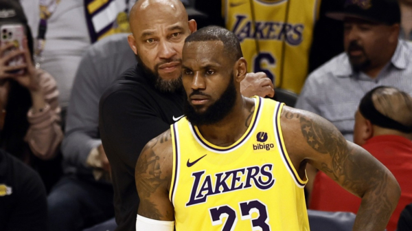 Lejkersi otpustili trenera posle debakla od Jokića i Denvera