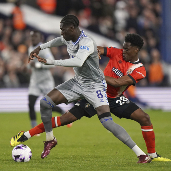 Evertonova rampa za Lutonov beg iz zone ispadanja