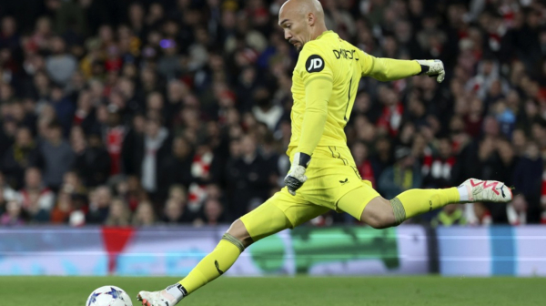 Sevilja više ne računa na Dmitrovića