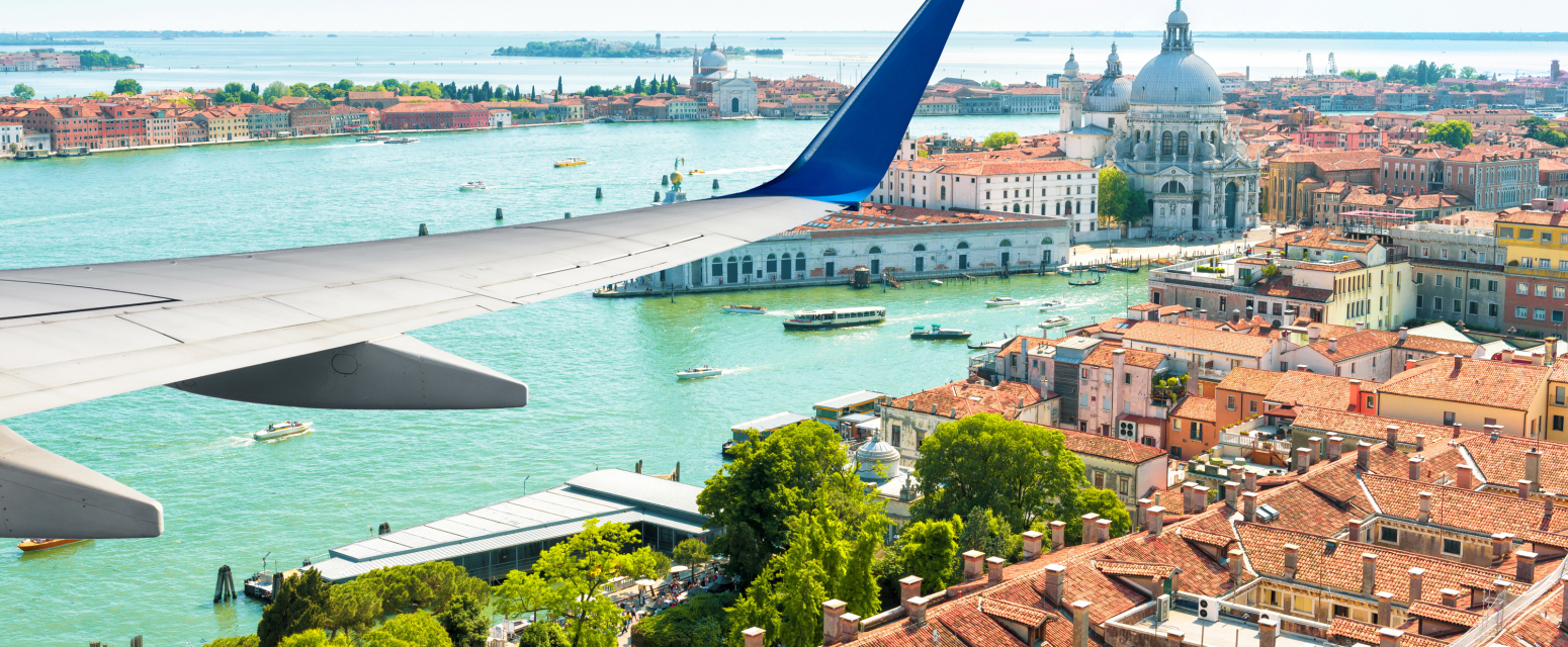 Ovo je najjeftinije letovalište u Italiji: Dugačka peščana plaža, barovi i restorani...