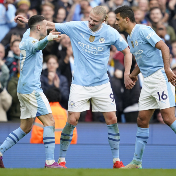 Haland dao četiri gola – Siti "diše za vratom" Arsenalu