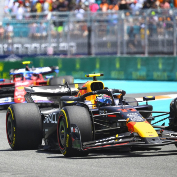 Ferstapenu sedmi pol u nizu – Ferari nikad bliži prvom mestu