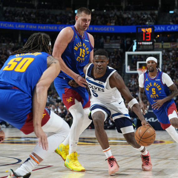 Edvards uputio velike reči Jokiću