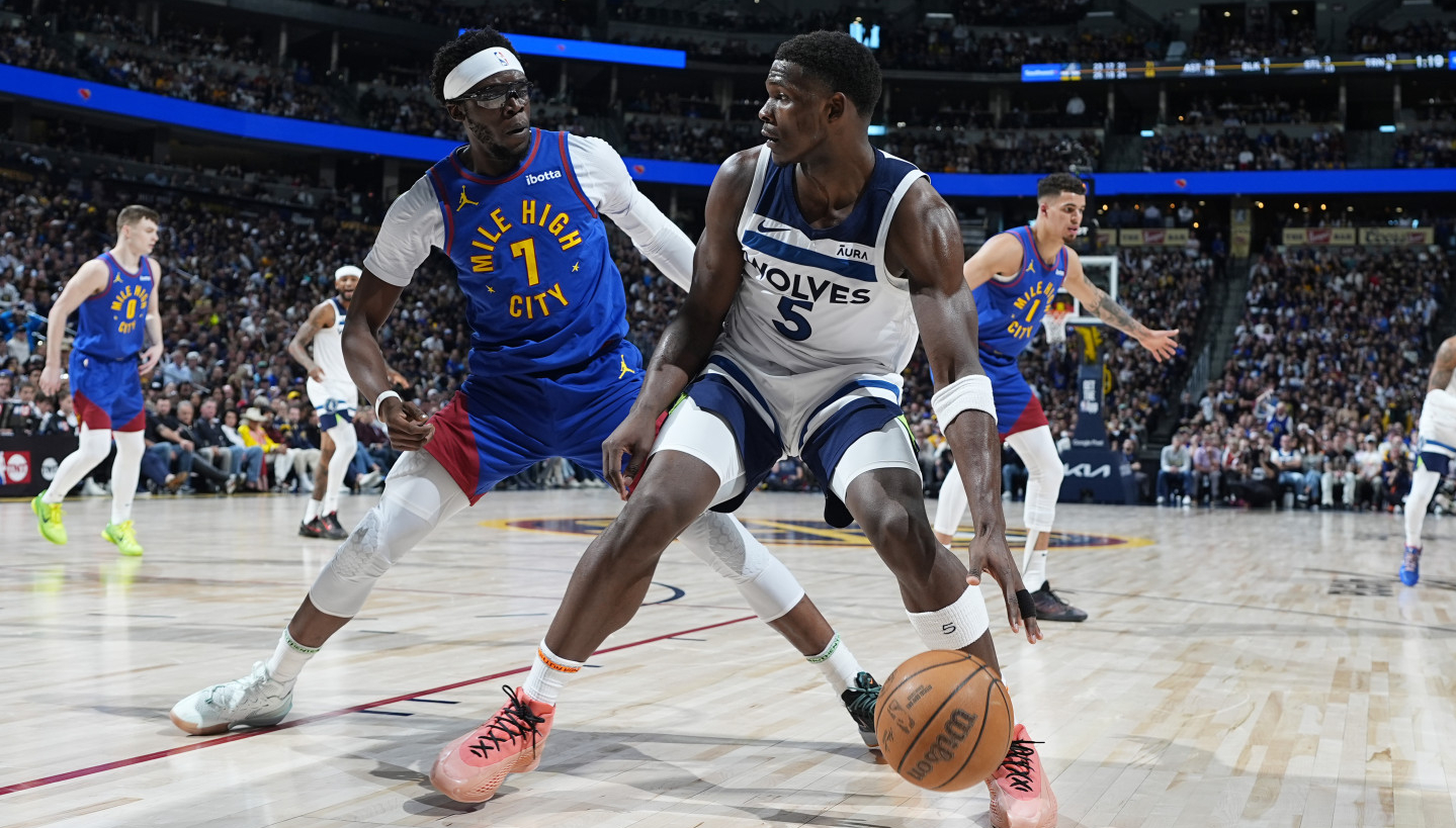 Edvards poentirao pored Jokića, pa dobio kontroverznu tehničku VIDEO