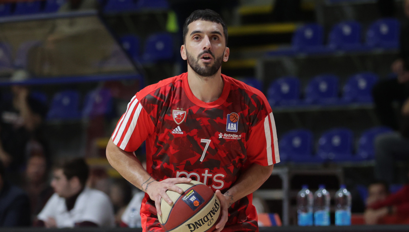 ''Ako ne plaćate igrače, ne možete da potpisujete nove – to se desilo Zvezdi"