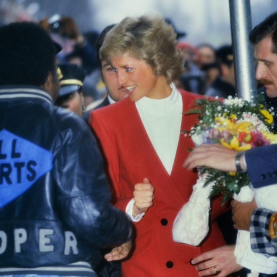 Poznata glumica još kao beba upoznala princezu Dajanu i tom prilikom napravila scenu za pamćenje FOTO