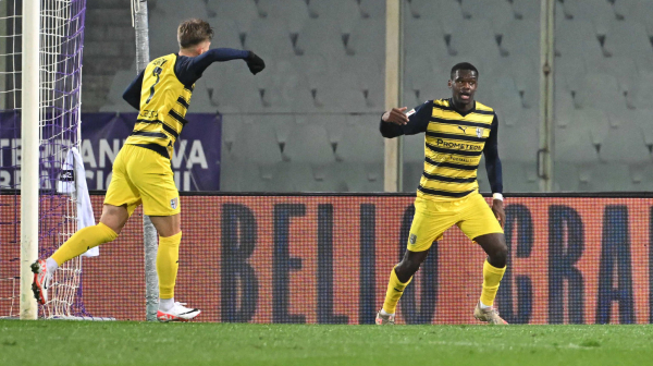 Fabregas ide stopama Parme – Komo pred ulaskom u Seriju A