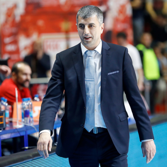 "Ne postoji problem između Budućnosti i Partizana - sudije su problem"