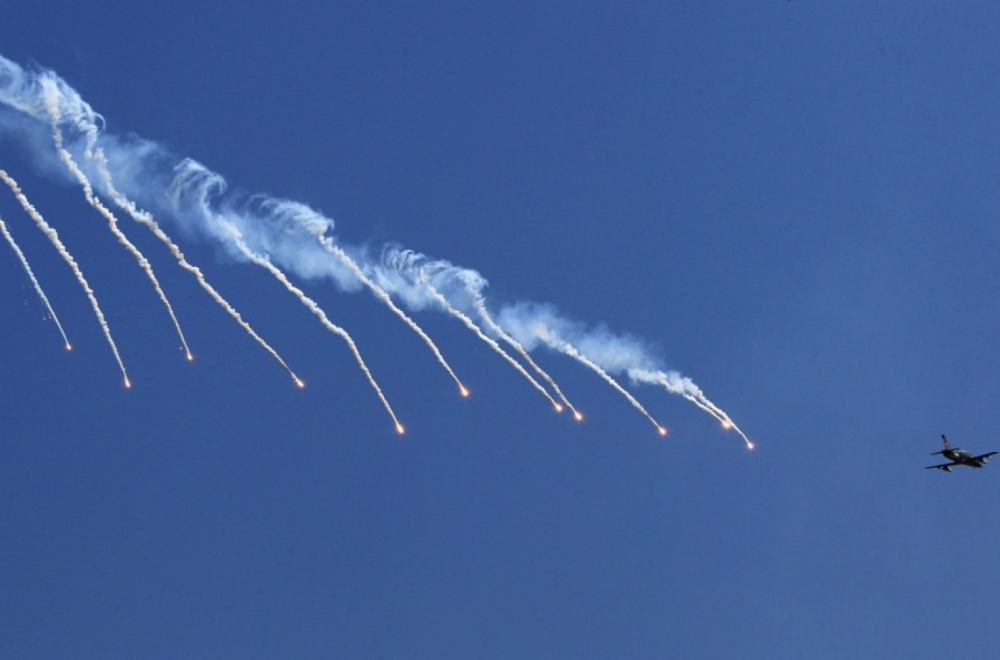 Drama, hitno se oglasili: Borbeni avon ispalio rakete