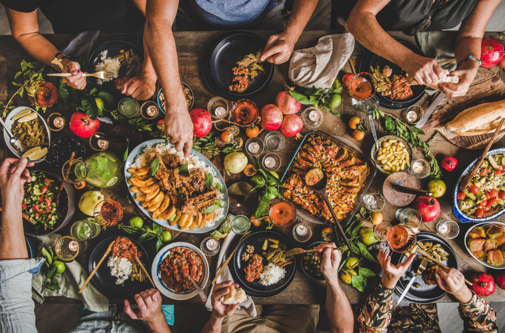 Praznici su prošli, holesterol raste: Evo kako da ublažite simptome prejedanja