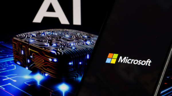 Drama u AI industriji: Microsoft preti tužbom zbog dogovora OpenAI i Amazona