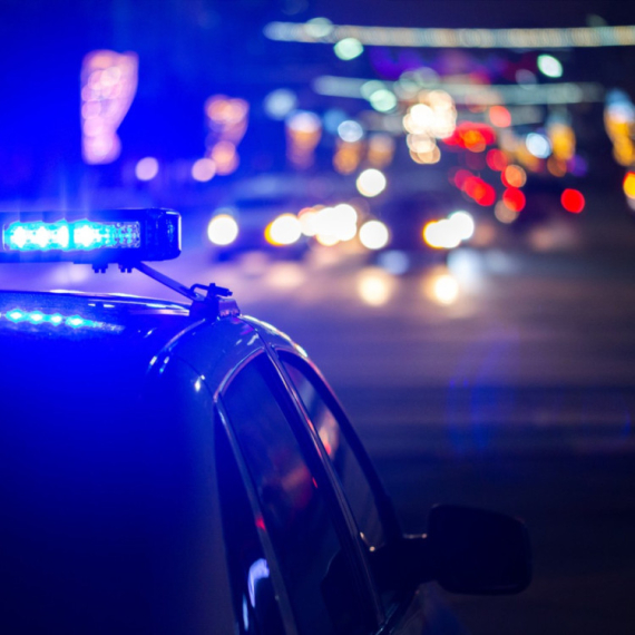 U sukobu sa naoružanim muškarcem u Atlanti ranjena trojica policajaca