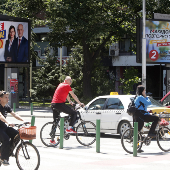 Analiza: Predsednički i parlamentarni izbori u Severnoj Makedoniji presudni za budućnost